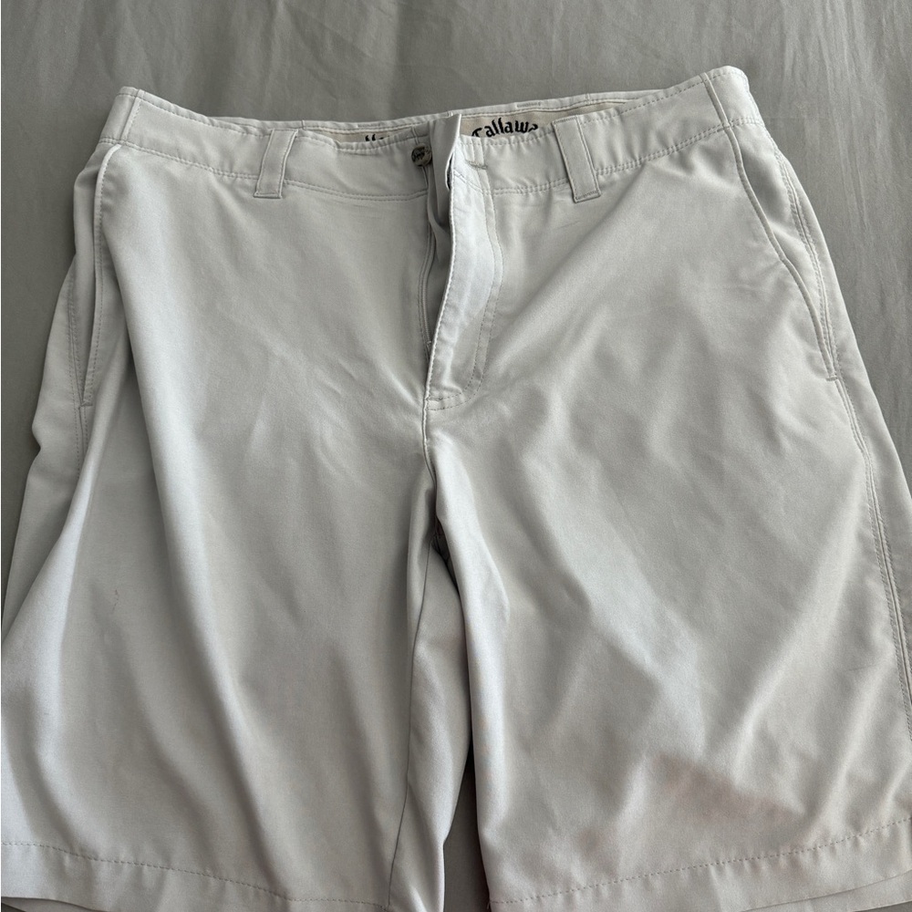 Men’s Callaway golf shorts gray